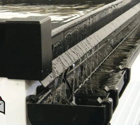 PERMAROOF PVC GUTTER TRIM 2.5m (BLACK)